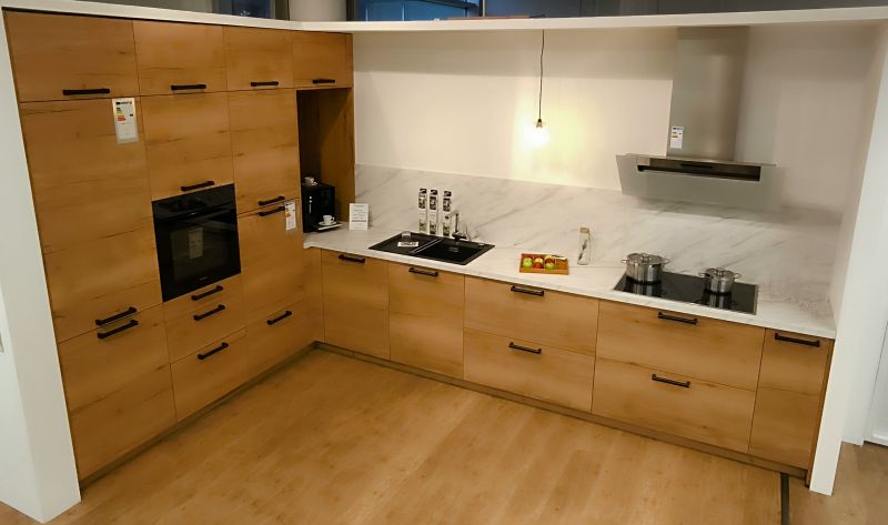 Küchen-Angebote Vancouver Wollenberg Essen Häcker